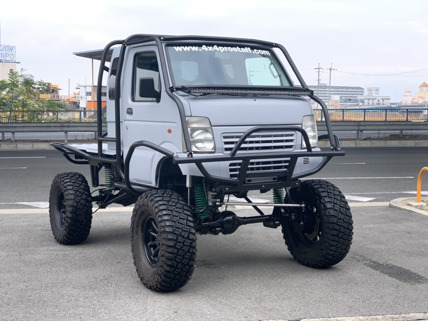 SamuraiTrucks vehicle